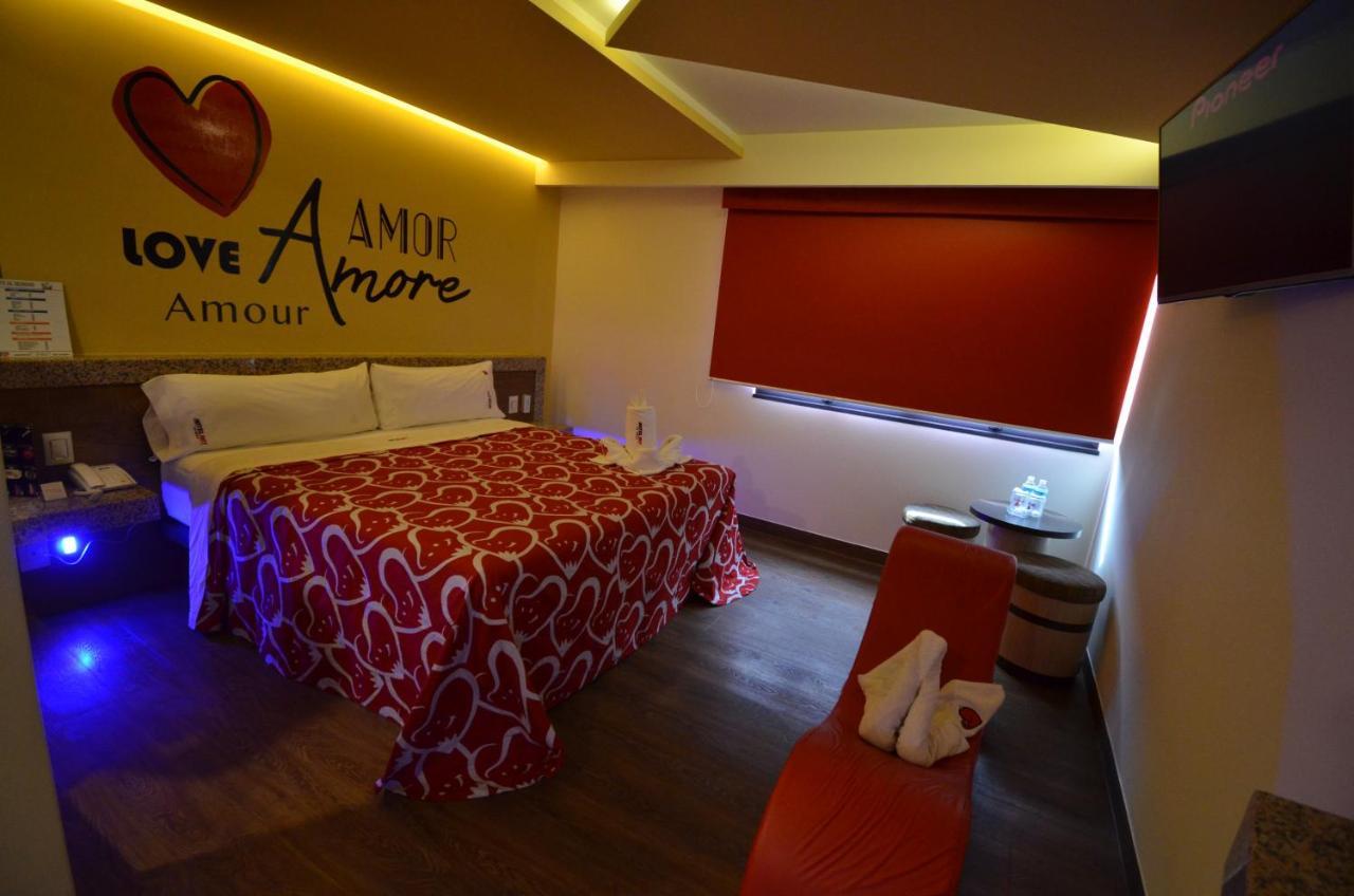 Hotel La Villa •Solo Adultos Mexico City Exteriör bild